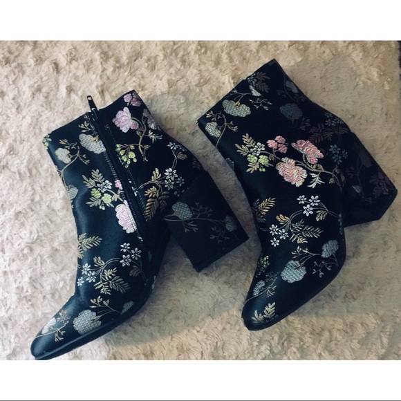 Carlos Santana Shoes - Carlos Santana Gatlin boots size 7